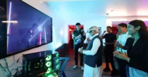 India's Top Gamers Meet 'Cool' PM Modi का गेमिंग जगत के प्रति उत्साह | Game on ft. 'NaMo'